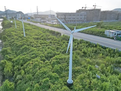 How to choose a location to optimize the efficiency and safety of small wind turbines?