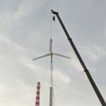 10 kW horizontal axis wind turbine, fiberglass blades, off grid and grid connected energy storage system for wind solar complementarity-缩略图