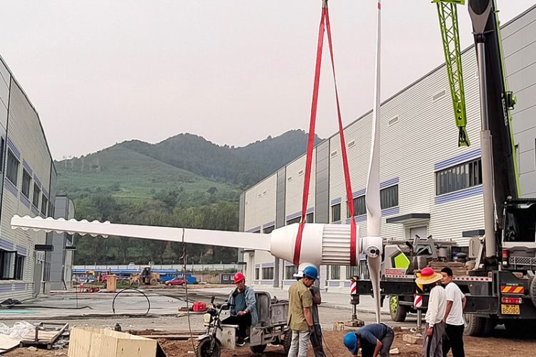 20 kW small generator, low-speed permanent magnet generator, mechanical brake, automatic adjustment of windward angle